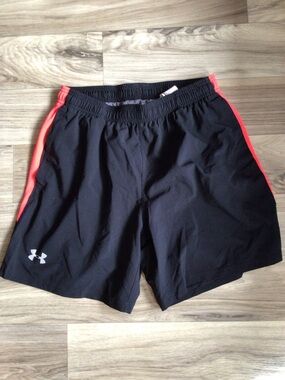Under Armour Men’s Black Athletic Shorts with Red Trim